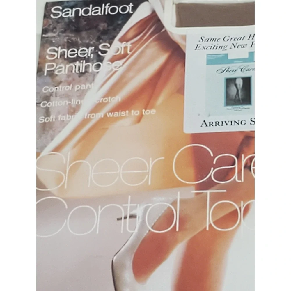 Vintage JCPenney Sheer Caress Control Top Pantyhose Sand 43 Sandalfoot Average‎